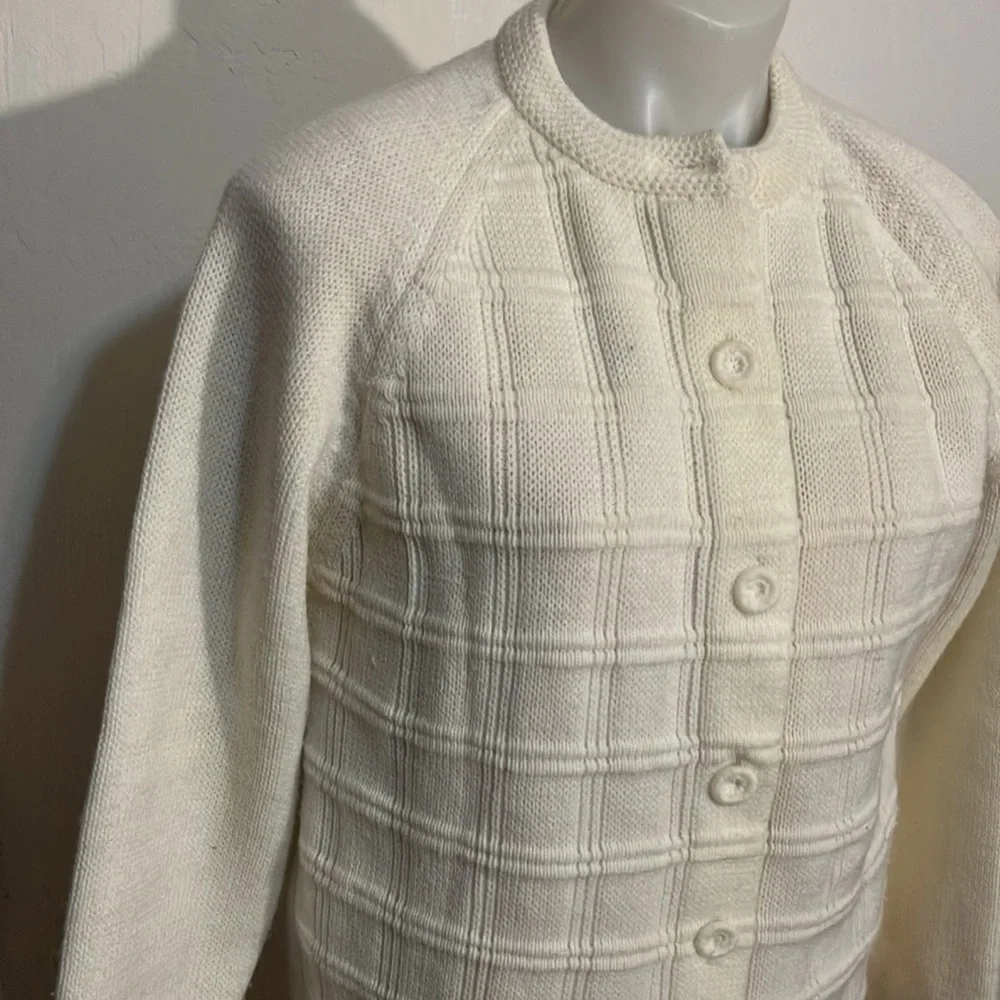 1960’s 1950’s cardigan Kimlow like new white cream plaid sweater M
